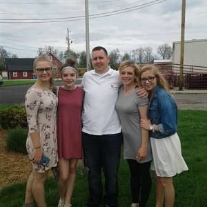 Meet your Posher, Summer